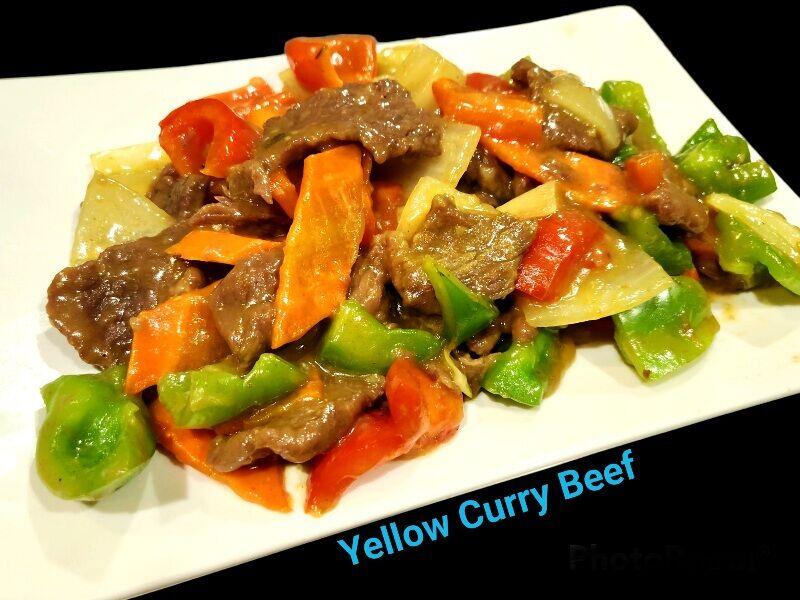 D22. Yellow Curry [spicy]